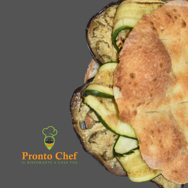 Focaccina Stracchino melanzane e zucchine grigliate